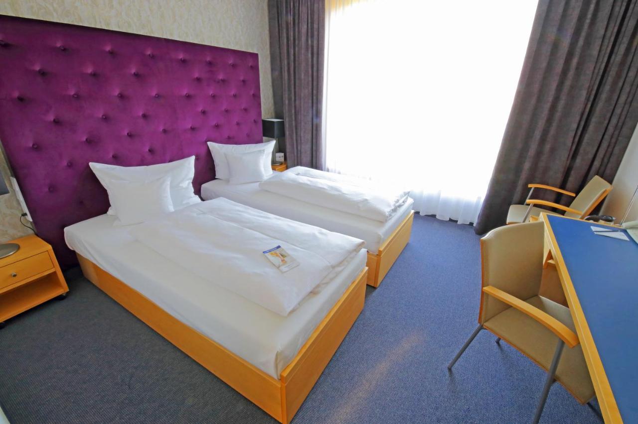 Rugs Hotel Am Schlosspark Lichtenwalde Extérieur photo